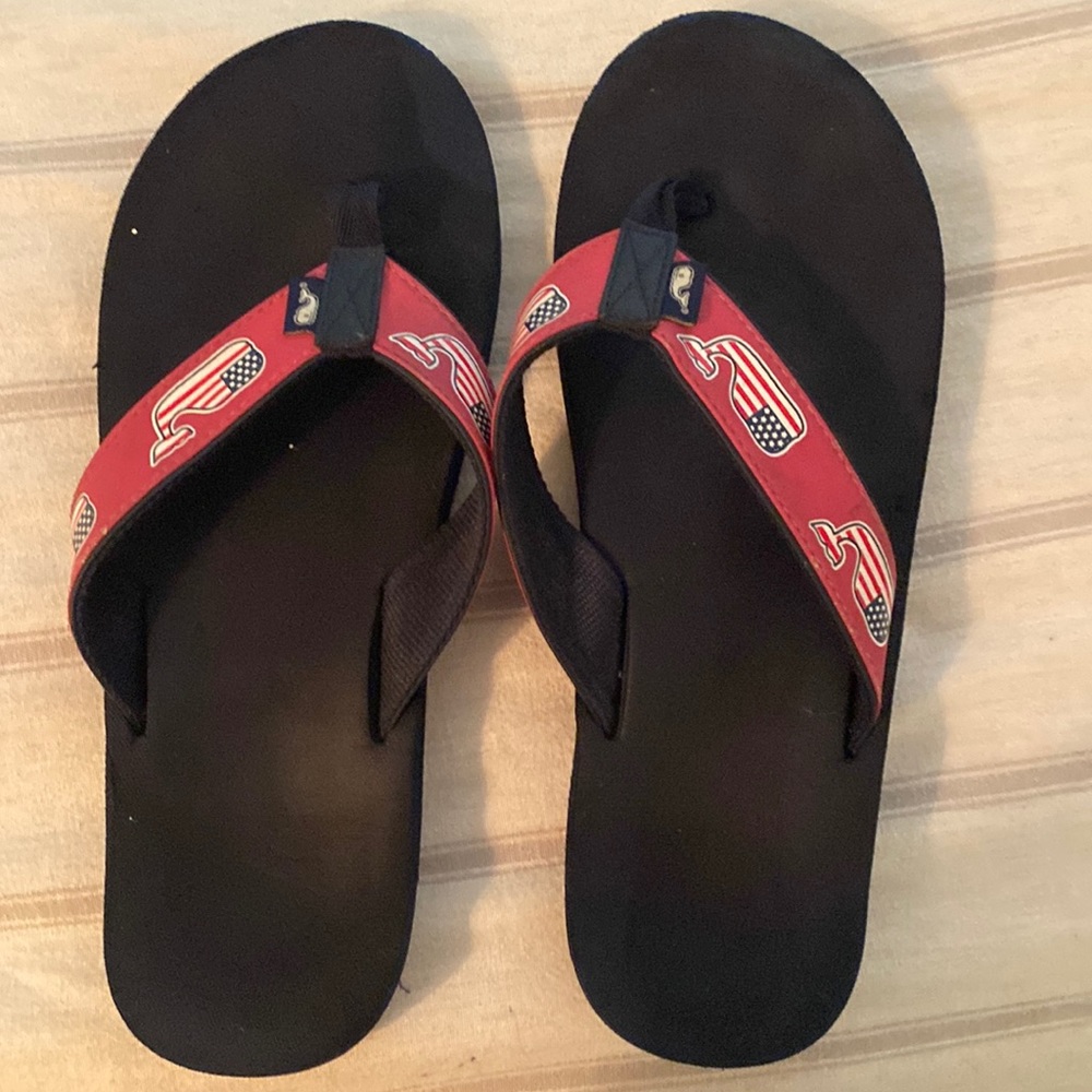 Vineyard Vines Men’s Flip Flops